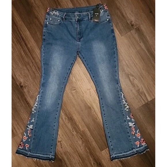 Charton Collection Jeans Womens Flare XL Med Wash Embroidered Flowers Wide-Leg - Picture 10 of 13